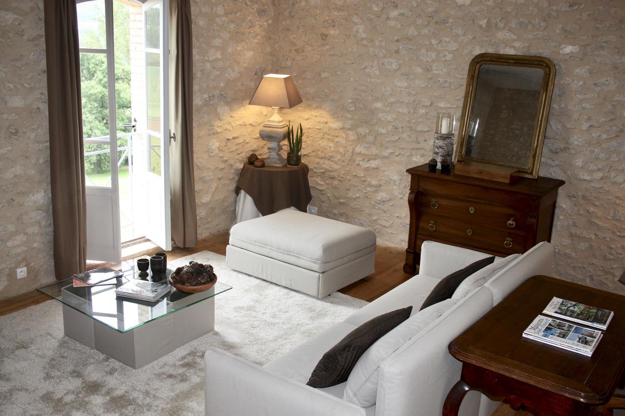 가이약 Domaine De Perches B&B 외부 사진