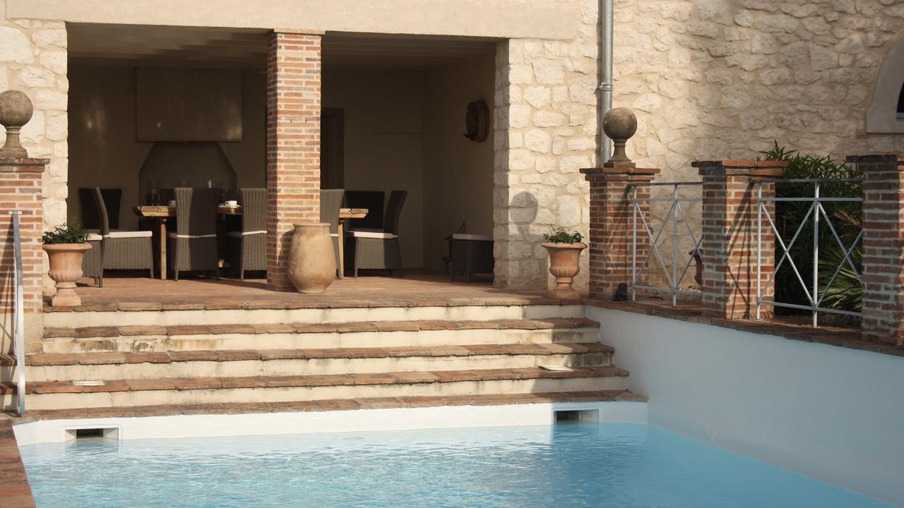 가이약 Domaine De Perches B&B 외부 사진